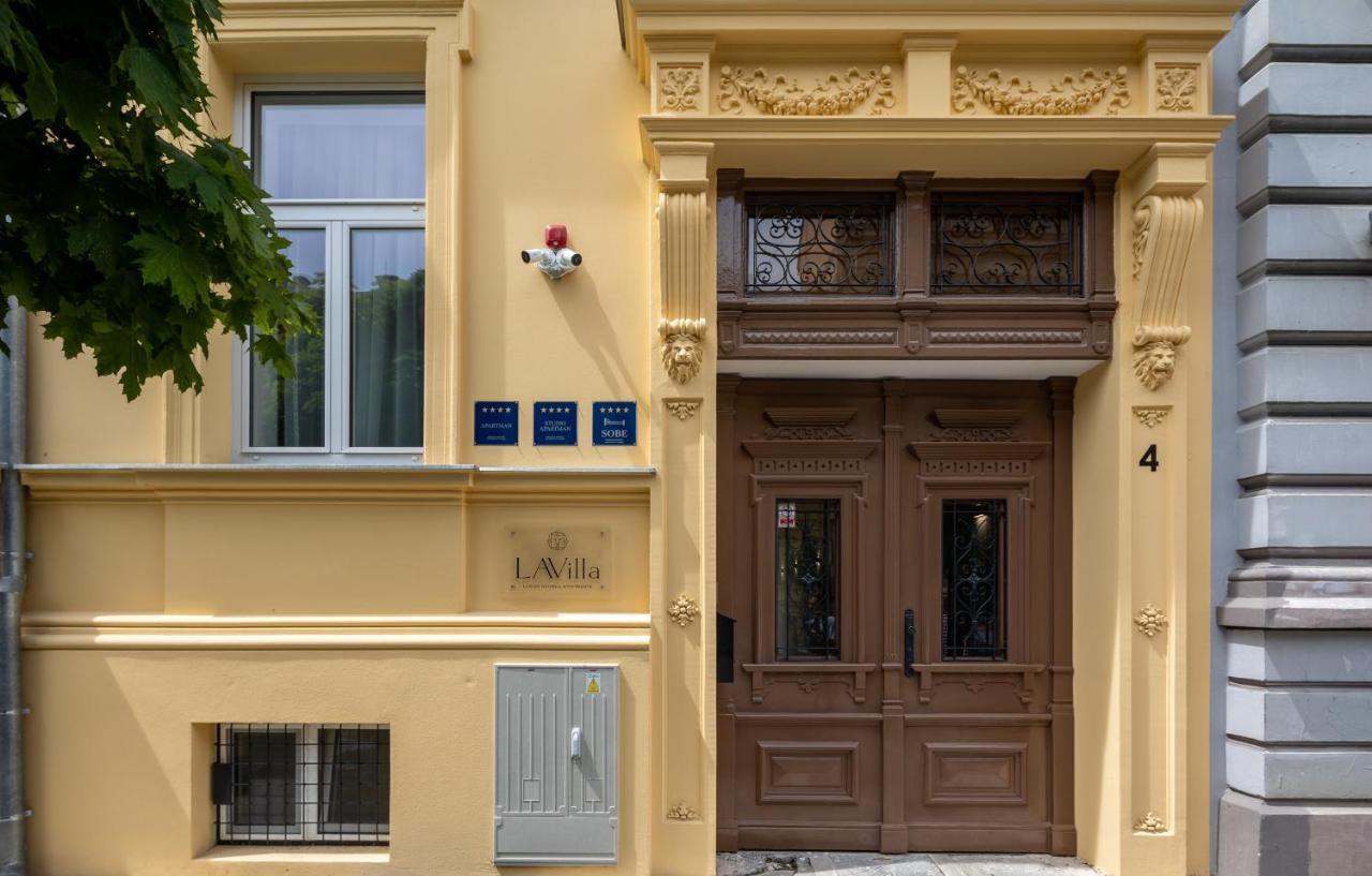 Lavilla Osijek Bagian luar foto